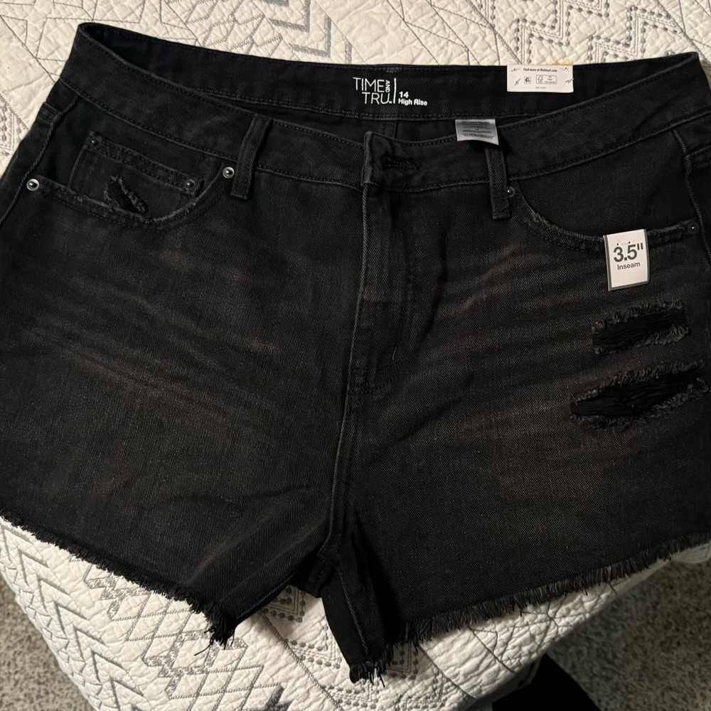 Time and Tru Black Jean Shorts